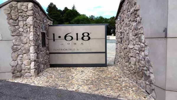 𝐆𝐑𝐔𝐏𝐏𝐎 𝟏•𝟔𝟏𝟖. 𝐔𝐍 𝐄𝐒𝐏𝐄𝐑𝐈𝐌𝐄𝐍𝐓𝐎 𝐃𝐈 𝐐𝐔𝐀𝐋𝐈𝐓𝐀̀. 𝐌𝐀 𝐍𝐎𝐍 𝐂𝐇𝐈𝐀𝐌𝐀𝐓𝐄𝐋𝐎 𝐎𝐋𝐈𝐕𝐄𝐓𝐓𝐈   𝐃𝐚𝐥 𝐩𝐫𝐞𝐦𝐢𝐨 “𝐚 𝐫𝐚𝐩𝐩𝐨𝐫𝐭𝐨 𝐚𝐮𝐫𝐞𝐨” 𝐚𝐥 𝐥𝐚𝐛𝐨𝐫𝐚𝐭𝐨𝐫𝐢𝐨 𝐝𝐢 𝐈𝐯𝐫𝐞𝐚: 𝐜𝐨𝐬𝐚 𝐫𝐞𝐠𝐠𝐞 𝐧𝐞𝐥 𝐩𝐚𝐫𝐚𝐠𝐨𝐧𝐞, 𝐜𝐨𝐬𝐚 𝐞̀ 𝐬𝐨𝐥𝐨 𝐬𝐭𝐨𝐫𝐲𝐭𝐞𝐥𝐥𝐢𝐧𝐠